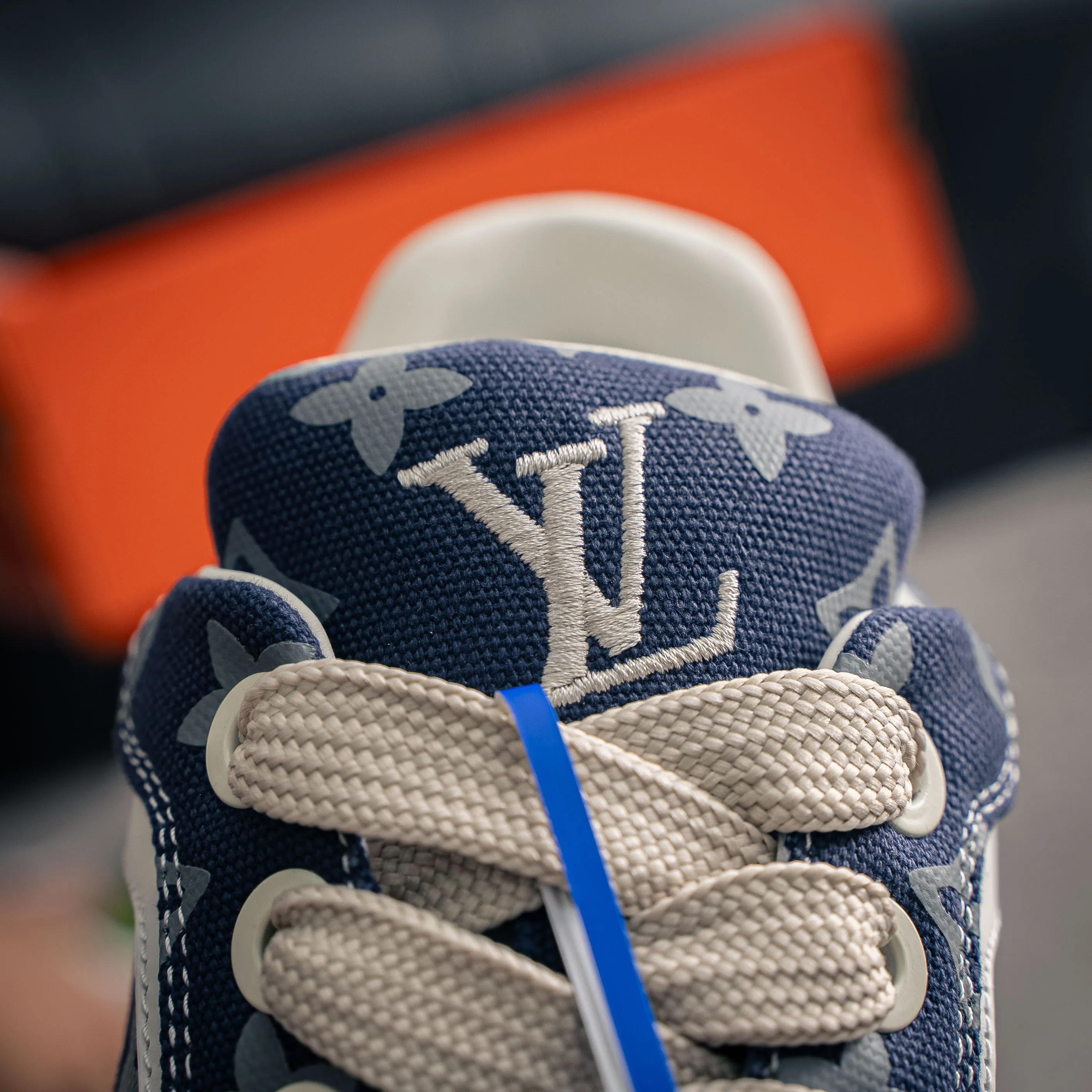 # LV tilted ， Shoes，Sneakers， Shoes，Skate Shoes~~ Sneakers， LV Shoes ， Cushioning TPU Vuitton ，